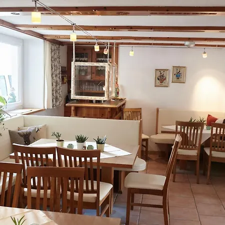 Haus Sepp Gruber Penzion Sankt Anton am Arlberg